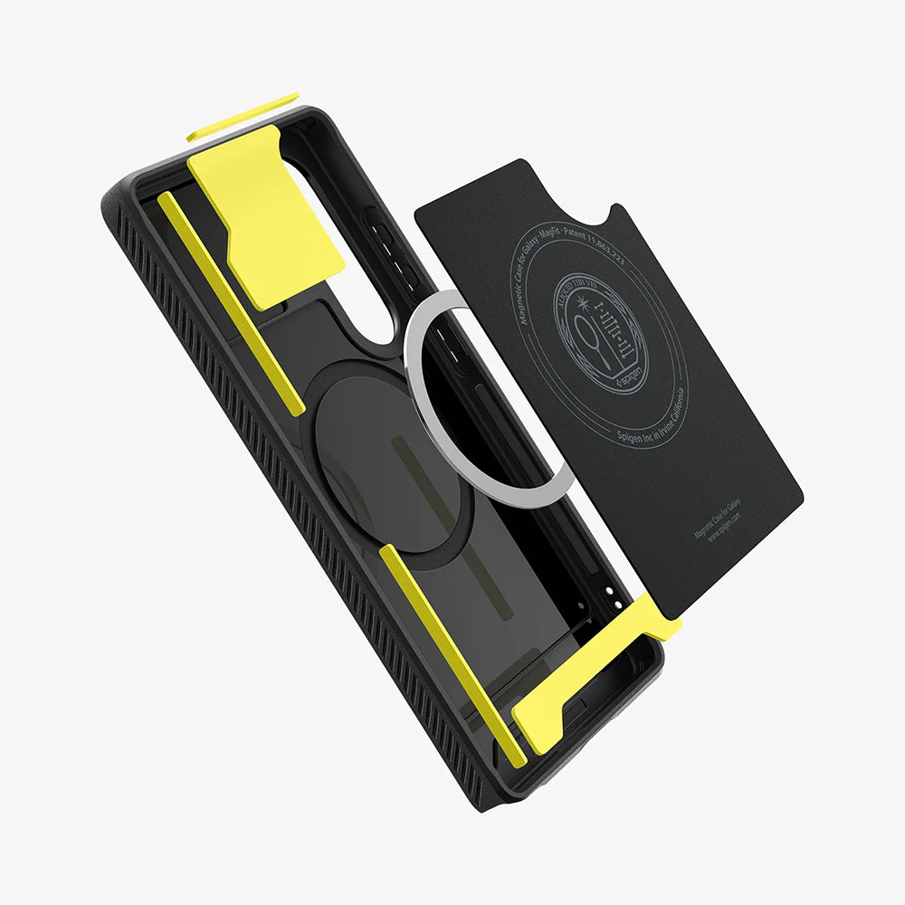 MagSafe Case for Samsung Galaxy S25 Ultra S938, Spigen, Rugged Armor, Matte Black ACS08951