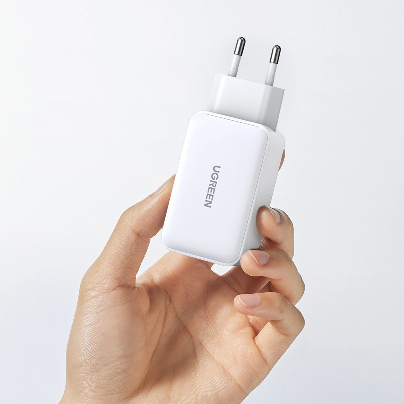 Network Charger UGREEN CD244, 65W, 3A, 1 x USB-A - 2 x USB-C, White